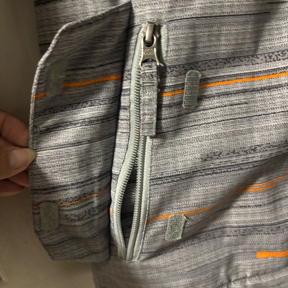 686 Smarty Streak Insula Gunmetal Streak Ski/Snow Reversible Jacket YXL 14-16 - Picture 3 of 11